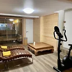 Chalet Kelly, Au Centre Ville Avec Jacuzzi 热拉梅