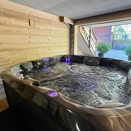 Chalet Kelly, Au Centre Avec Jacuzzi & Sauna Gérardmer