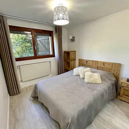 Kelly, Centre / Jacuzzi / Sauna Gérardmer