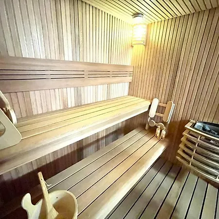 Kelly, Centre / Jacuzzi / Sauna Gérardmer